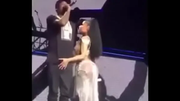 Nicki Minaj pegando no pau de Meek Mill vídeos legais