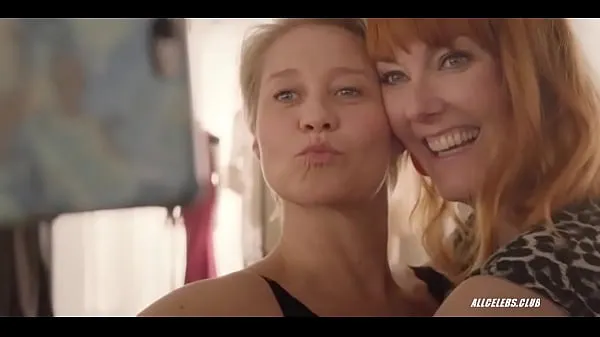 Hete Ditte Hansen and Trine Dyrholm - Ditte & Louise - s02e04 coole video's