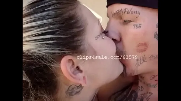 Καυτά SV Kissing Video 3 δροσερά βίντεο