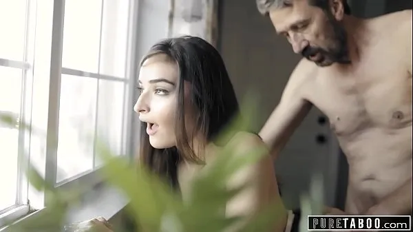 Gorące PURE TABOO Teen Emily Willis Gets Spanked & Creampied By Her Stepdad fajne filmy