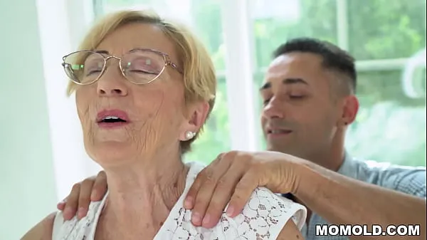 Hot Kinky Old Chubby GILF Malya has a lucky day, gets to hop on a young dong kule videoer