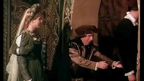 Žhavá Versute Renaissance Man told of charming fair-haired beauty Carol Nash that he was going to train her voice using modern French and Greek teaching techniques skvělá videa