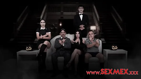 حار Hardcore sex orgy in the Addams Family بارد أشرطة الفيديو