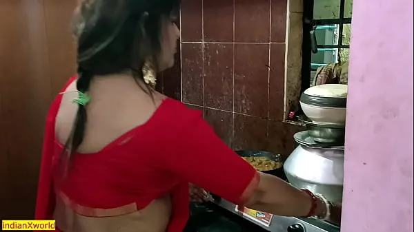 Indian Hot Stepmom Sex with stepson! Homemade viral sex Video sejuk panas