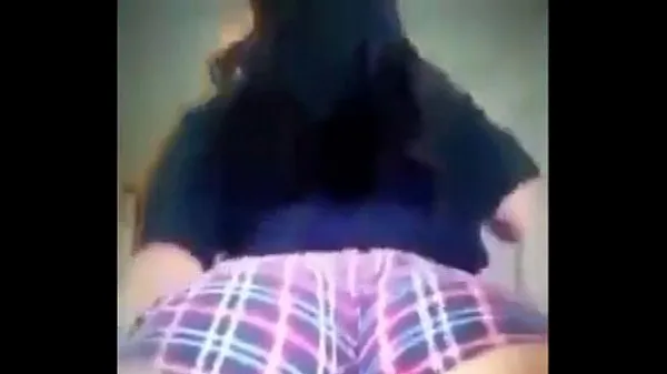 Thick white girl twerking Video sejuk panas